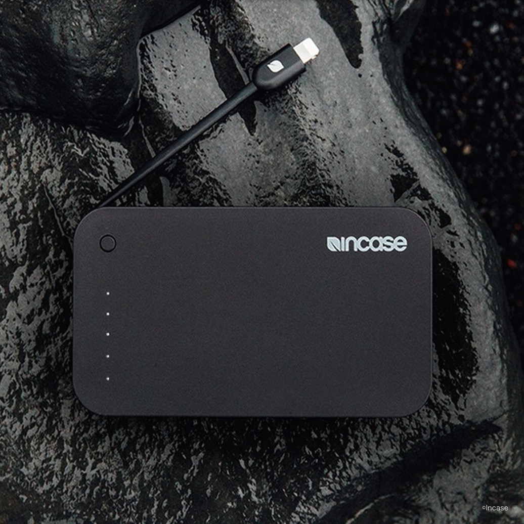 Incase Portable Integrated Power 5400